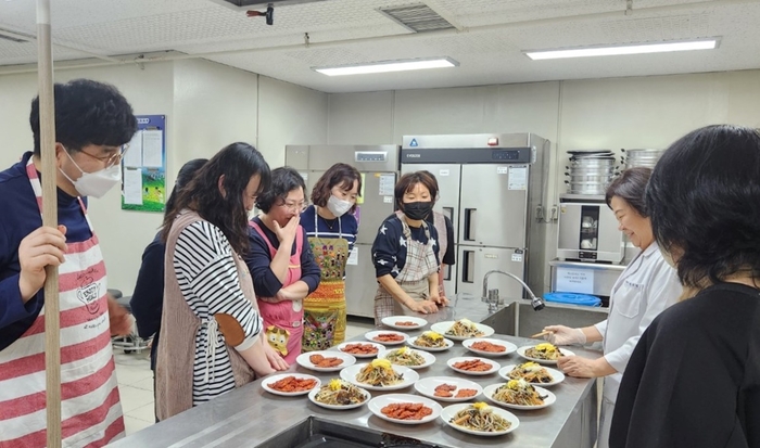 광명시여성비전센터 자격증 취득과정인 '한식조리기능사 자격과정' 현장