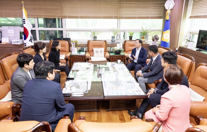 안산시의회-울산 동구의회 의원들 7일 외국인정책 논의-교류