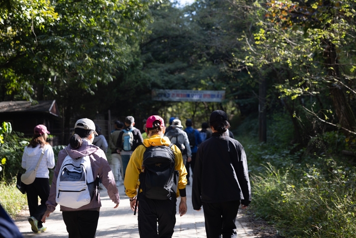 강수현 양주시장 5일 토요일 '우이령길 맨발 걷기대회' 참석