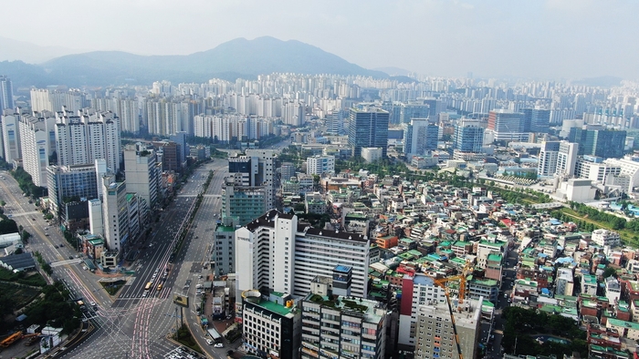 인덕원사거리에서 바라본 안양 전경