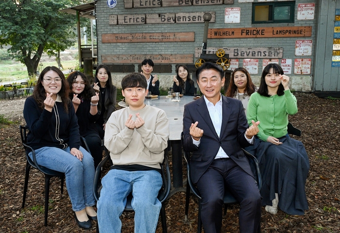 김동근 의정부시장 11일 '카페 무지개' 열고 적극행정 직원들 격려