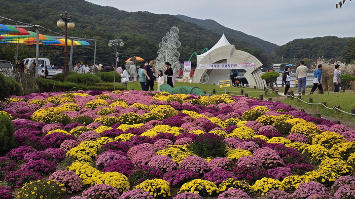 포천시-포천문화관광재단 13일 2024년 제27회 포천산정호수명성산억새꽃축제 개막식 개최