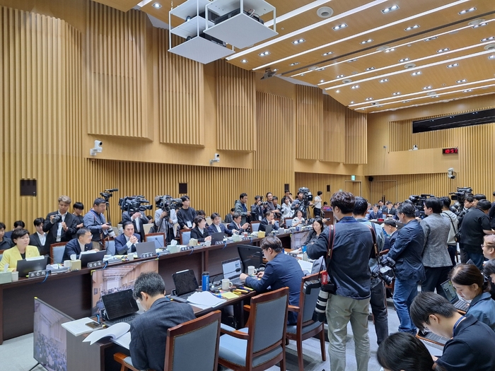 15일 서울시청에서 국회 행정안전위원회 서울시 국정감사가 열리고 있다. 사진=여헌우 기자.