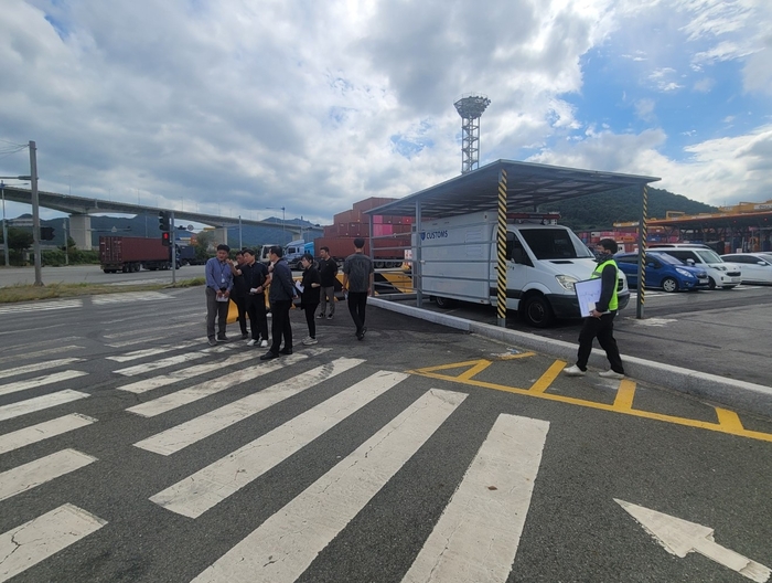 부산항만공사, 신항 4부두 인근 도로 신호체계 개선