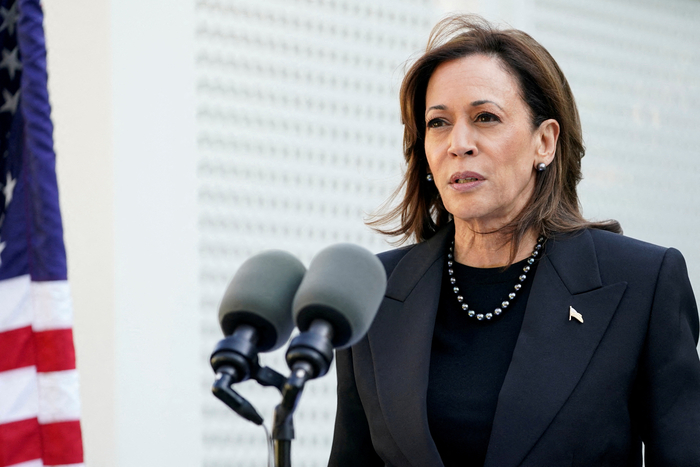 USA-ELECTION/HARRIS