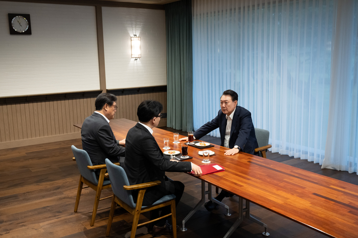 윤석열 대통령, 국민의힘 한동훈 대표와 면담