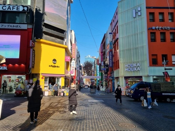 대통령 비상계엄 이후 명동 거리