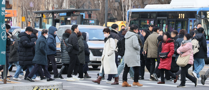 새해 첫 출근하는 시민들