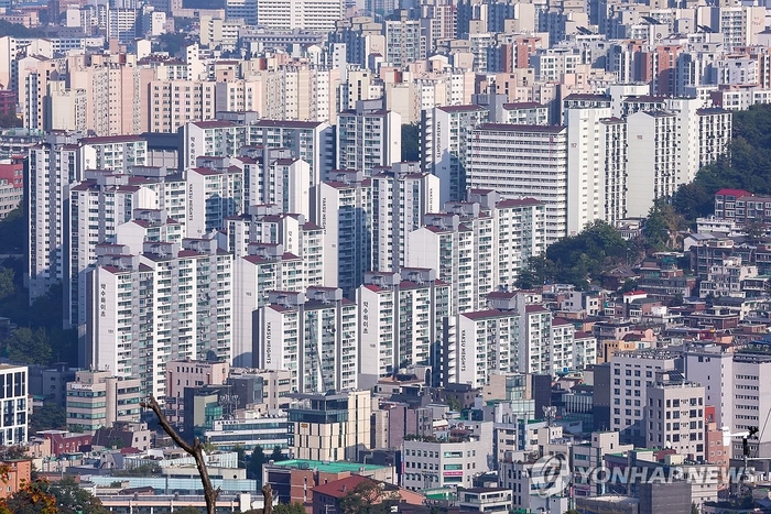 서울 시내 아파트 전경.