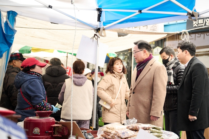 강수현 양주시장 27일 덕정재래시장 방문