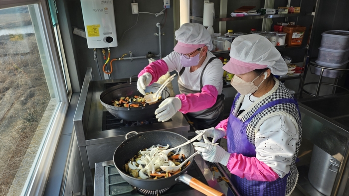 의성군, 자활근로사업단 '마카다푸짐찬' 개소