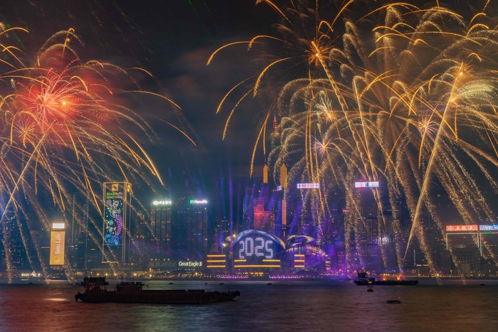 TOPSHOT-HONG KONG-CHINA-NEW YEAR