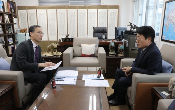 이형일 통계청장, 전국사업체조사 대상 사업체 방문