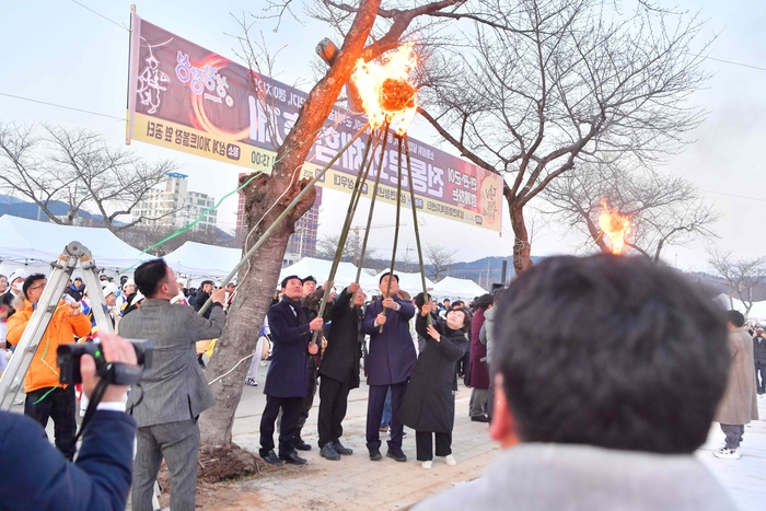 “액운은 가고! 복은 부르고!