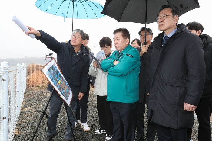 구충곤 광양경자청장 하동지구 개발현장 점검,'투자 활성화에 최선'