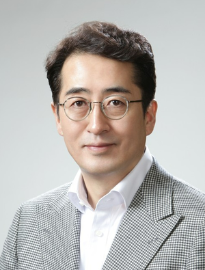 메리츠금융그룹이 3년 내 당기순이익 3조원을 달성할 것이라는 목표를 밝혔다. 사진은 김용범 메리츠금융지주 부회장.