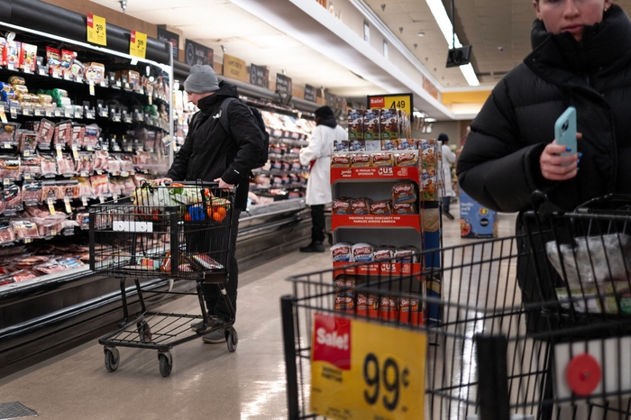 US-CONSUMER-DATA-REPORT-SHOWS-INFLATION-EDGING-HIGHER,-HOWEVER-N