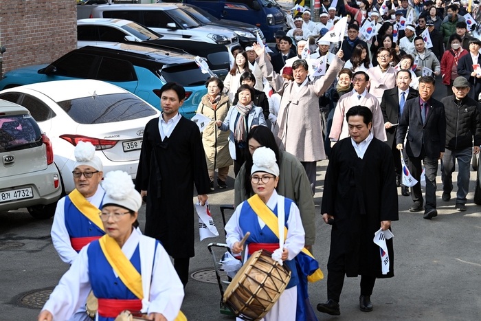 안산시 1일 제106주년 삼일절 기념식 거행