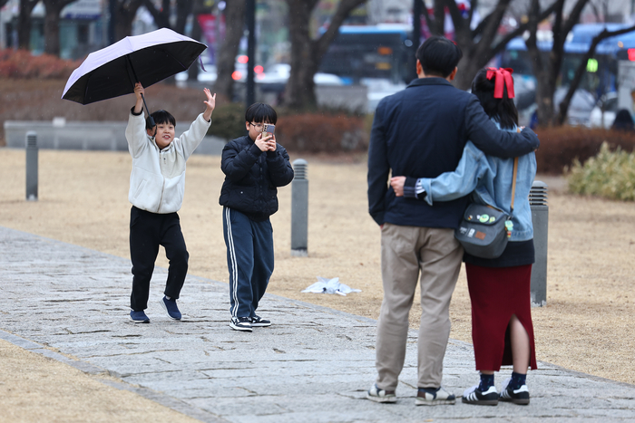 봄비, 나들이하기 딱 좋은 날씨