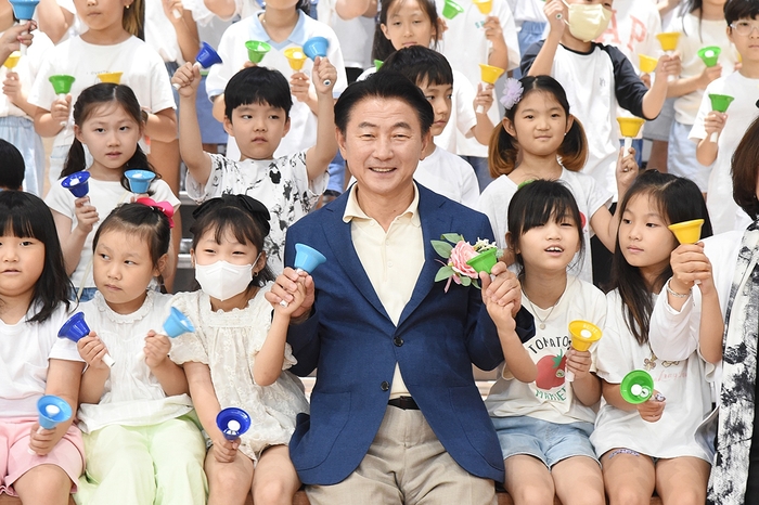 의정부시 경의초등학교 그린스마트미래학교 준공식 개최