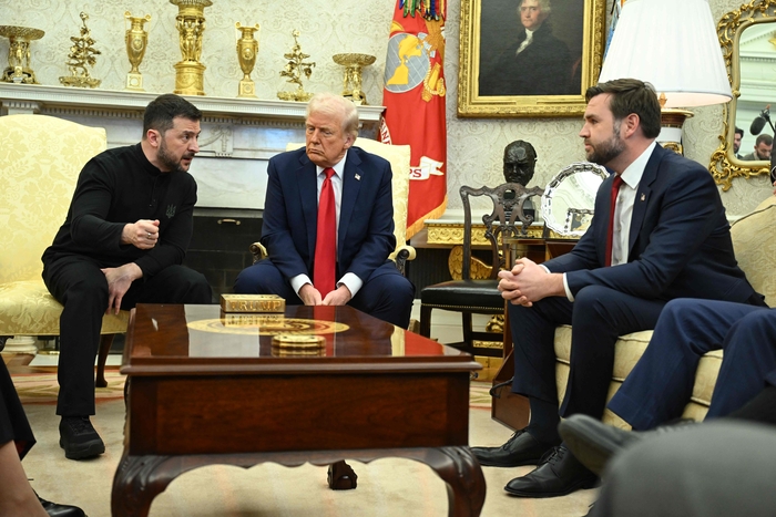 US-UKRAINE-DIPLOMACY-TRUMP-ZELENSKY