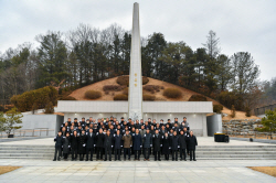 박남서 영주시장, 충혼탑 참배 시작으로  갑진년 새해 업무 시작