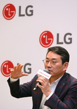 [CES 2024]LG전자 조주완 "‘한계돌파’ 드라이브…신규투자 2배 확대"