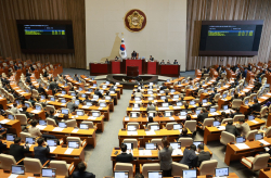 [에너지경제신문 여론조사] “국회 의석수 줄여야”…국민 10명 중 6명 의견