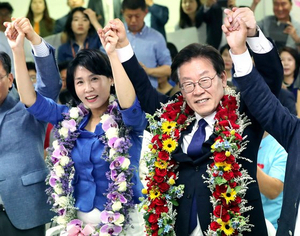 경기도 혈세로 이재명 아내 밥값...“혼자 했다”는 공무원, 오늘 2심 선고