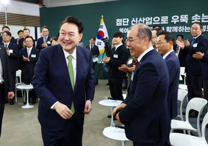 尹 “대구·경북 신공항 건설 속도 높이고 연계 교통망 확충할 것”