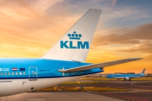 KLM 네덜란드 항공, AI 기술로 기내 음식물 쓰레기 줄인다