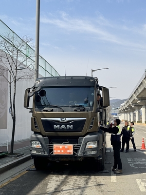 의정부시 ‘과적 차량’ 집중단속 돌입…보행환경↑