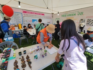 2024구리유채꽃축제서 자원봉사자 1천명 ‘구슬땀’