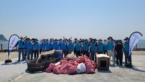 렛츠런파크 부산경남, 지역 해변 환경정화 봉사활동 시행