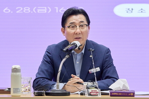 박경귀 아산시장, 문화재단 대표 선임 의혹에 정면 반박
