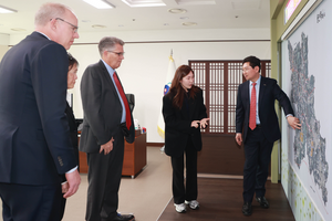 이상일 “글로벌 반도체 중심도시 용인, 세계가 러브콜...자매결연 요청 잇달아”