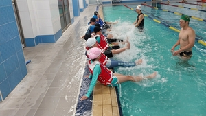 춘천도시공사 국민생활관, 저소득층 어린이 무료 수영교실 운영