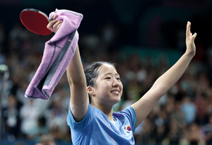 탁구 신유빈, 일본 히라노 미우 꺾고 준결승行