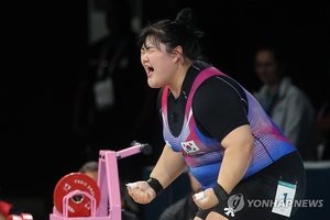 박혜정, 韓신기록으로 역도 銀...한국 종합 8위로 마무리