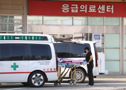 추석 의료대란 우려에…당정 “8000여곳 동네병원 운영 지원”