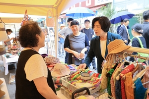 [포토뉴스] 과천시 ‘사회적경제 나눔장터 템템마켓’