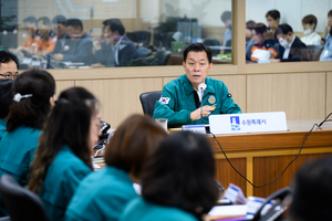 이재준 수원시장 “추석 연휴 응급의료에 빈틈 없어야...엄중한 시기이자 위기”