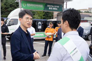 김완섭 환경부 장관 “전기차 충전시설 안전성 확보에 총력”