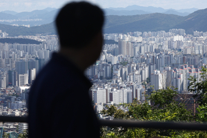 서울 아파트값 뛰자 40대도 ‘패닉바잉’…7월에 가장 많이 샀다