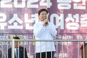 이상일, 유소년·여성 축구대회 선수 등 참가자 ‘격려’