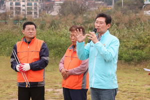 이상일, 물사랑운동본부와 함께 경안천 환경정화 활동 전개