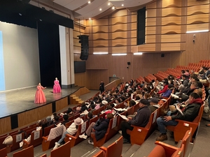 정선아리랑문화재단, 외국인 관광객 ‘정선아리랑 배우기’ 호응도 높아