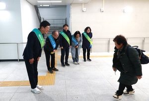 울진군, 130년 만에 첫 철도 개통...울진·영덕 동해중부선 기차 타고 여행 즐기자