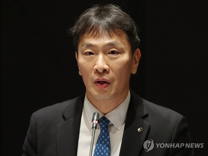 이복현 금감원장, 이재용 무죄에 “법원 설득 못해 국민께 사과…주주 보호 위한 법 개정 불가피”