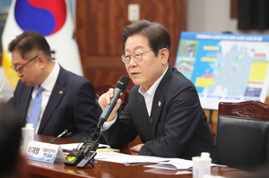 이재명 “U자형 한반도 에너지고속도로 건설···RE100 산단 조성”